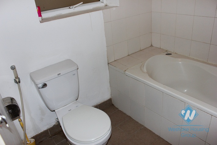 Nice apartment for rent in Au Co Street, Tay Ho District, Ha Noi